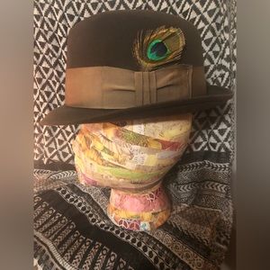 Resistol “Self-Conforming” 737. A Byer-Roknick Product. RARE. 1960’s